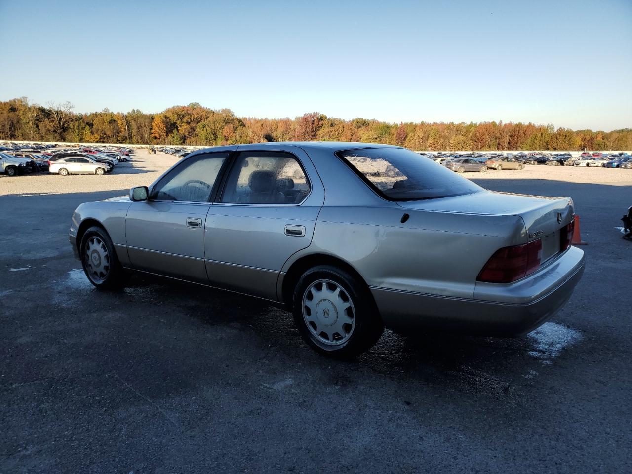 Lot #2996556558 1997 LEXUS LS 400