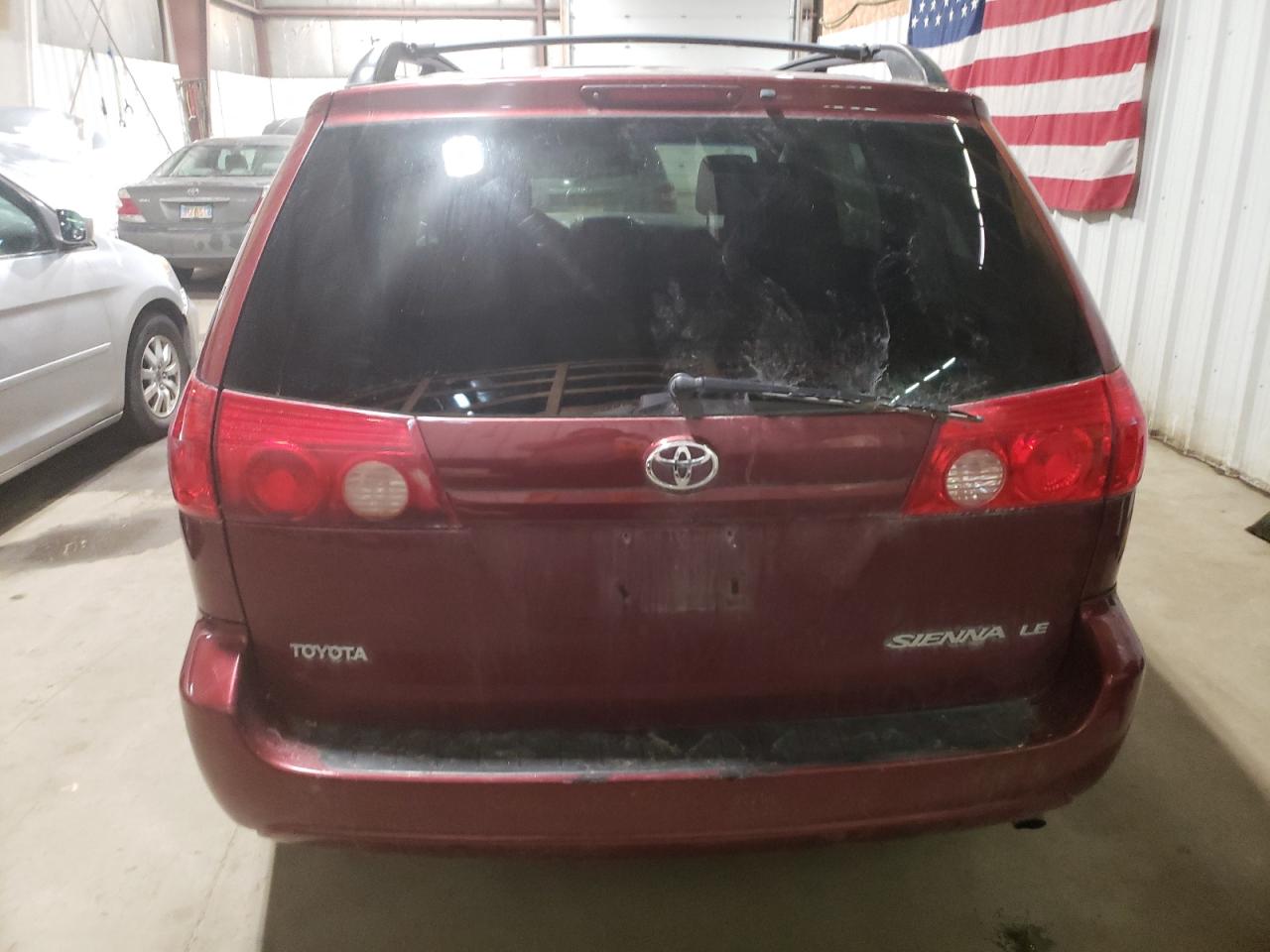 Lot #2991273113 2010 TOYOTA SIENNA CE