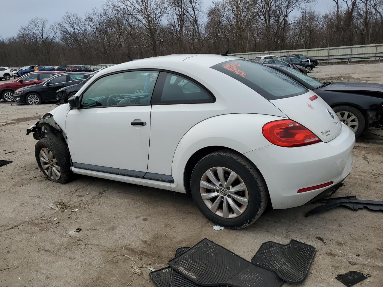 Lot #3030637097 2014 VOLKSWAGEN BEETLE