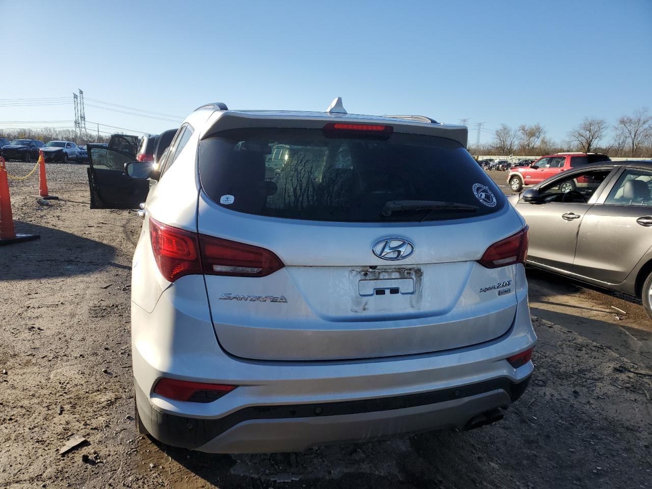 Lot #3029598081 2017 HYUNDAI SANTA FE S