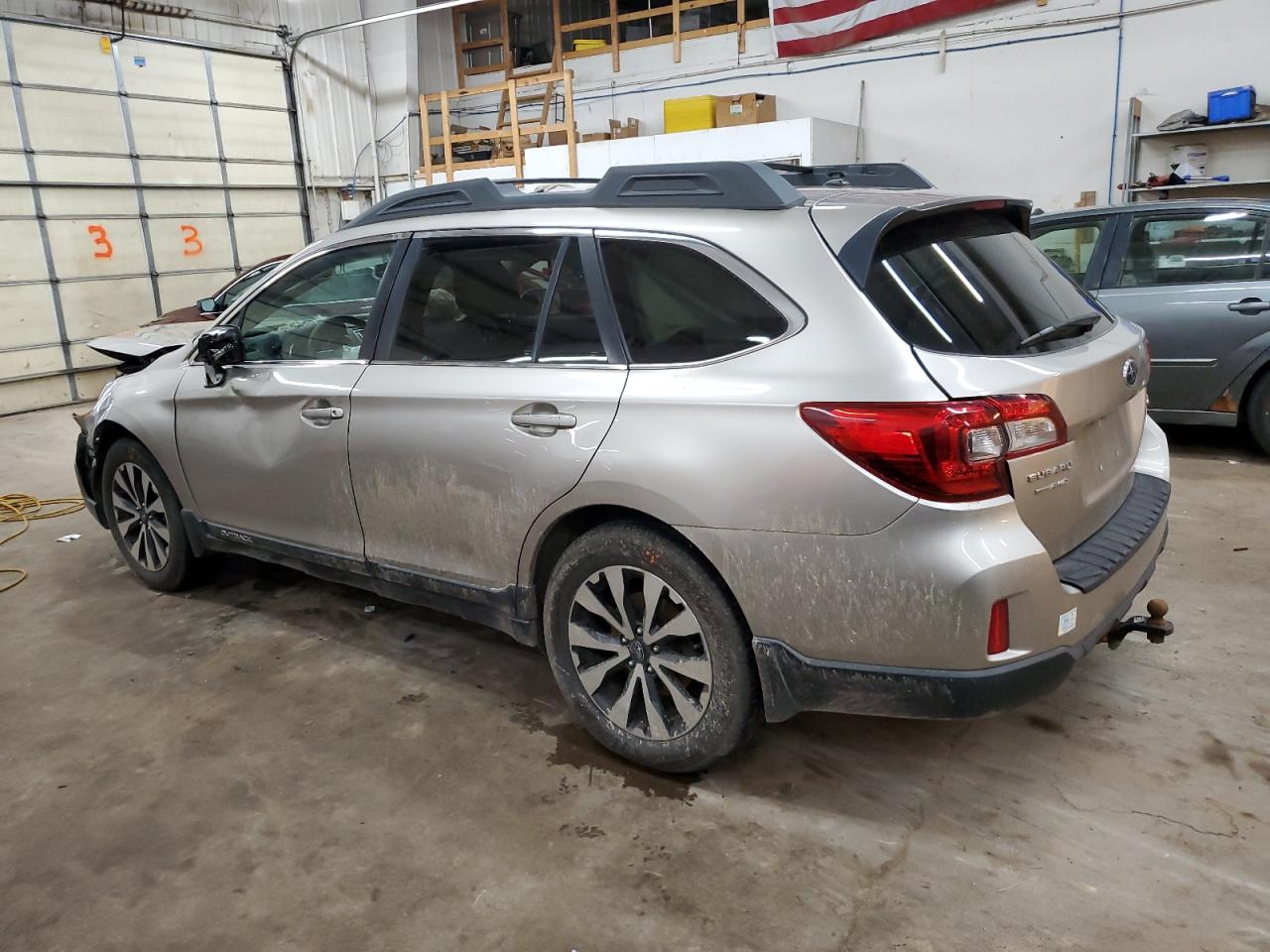 Lot #2976991619 2015 SUBARU OUTBACK 2.