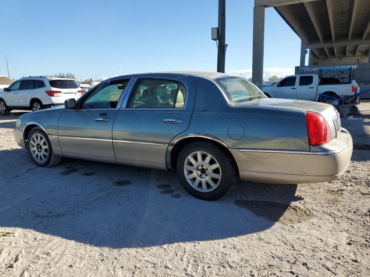 Lot #3008745119 2006 LINCOLN TOWN CAR S