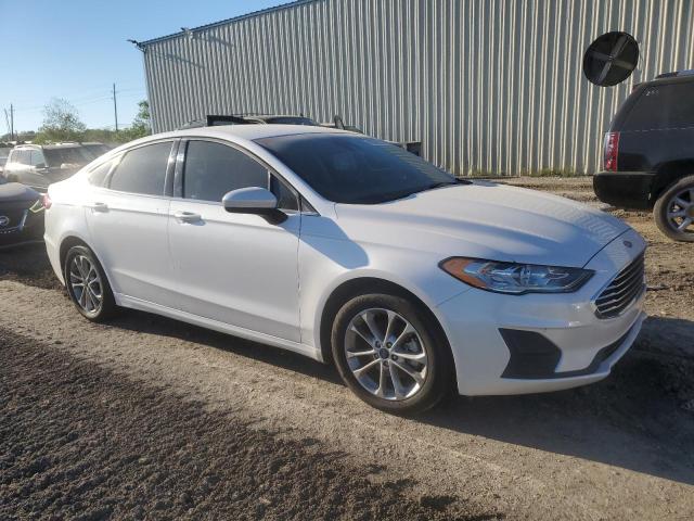 VIN 3FA6P0HD4KR161120 2019 Ford Fusion, SE no.4