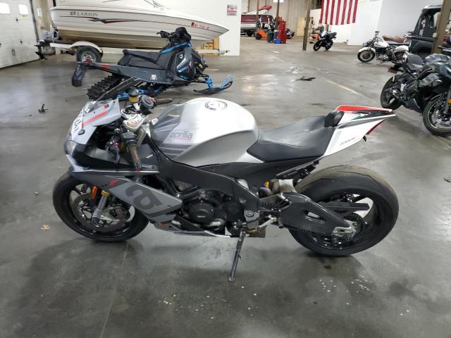 2016 APRILIA RSV4 RF - ZD4RKUB08GS000286