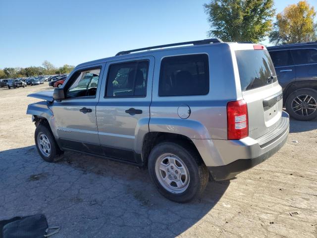 VIN 1C4NJPBA0GD761177 2016 JEEP PATRIOT no.2