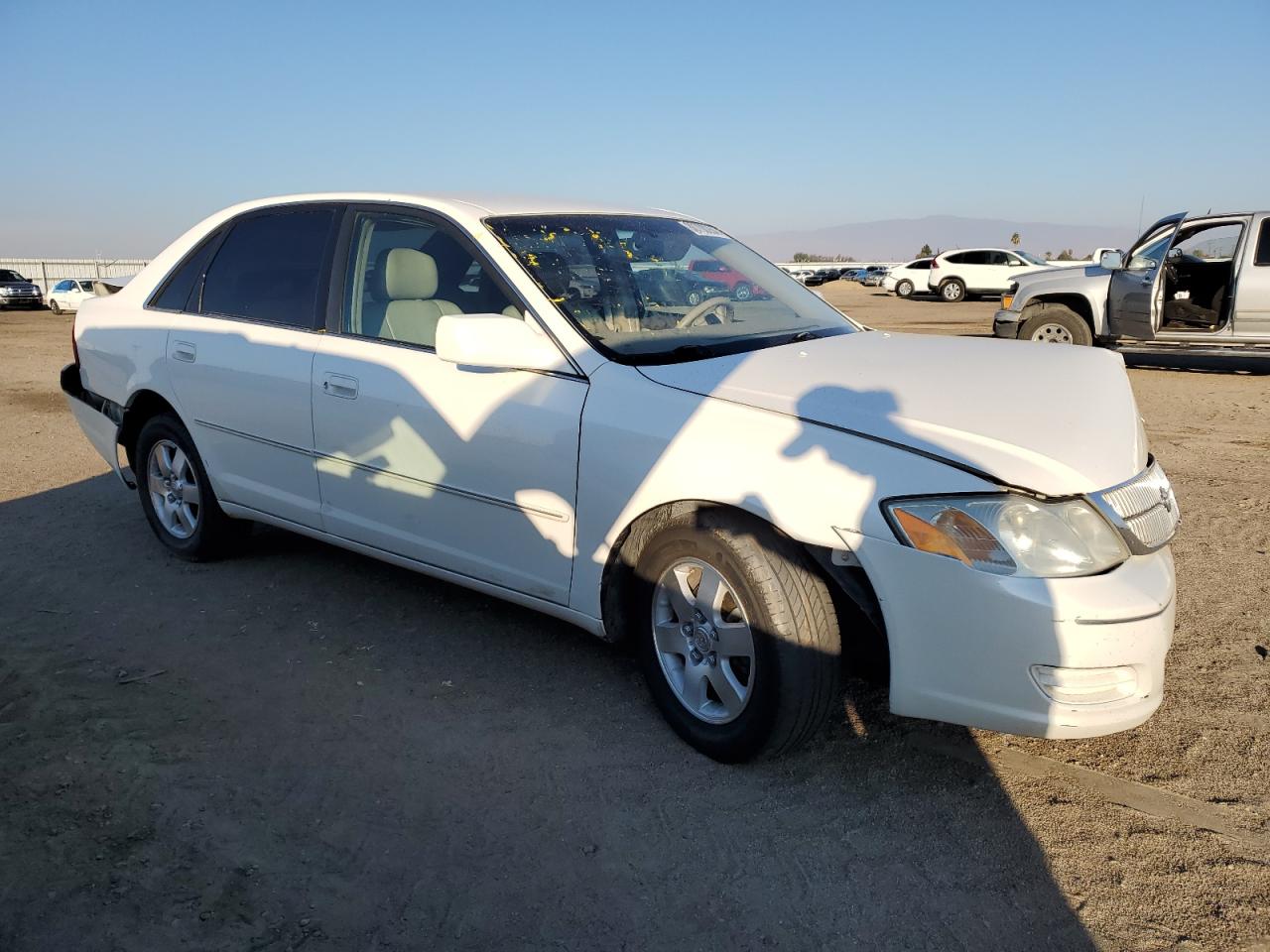 Lot #2999452293 2000 TOYOTA AVALON XL