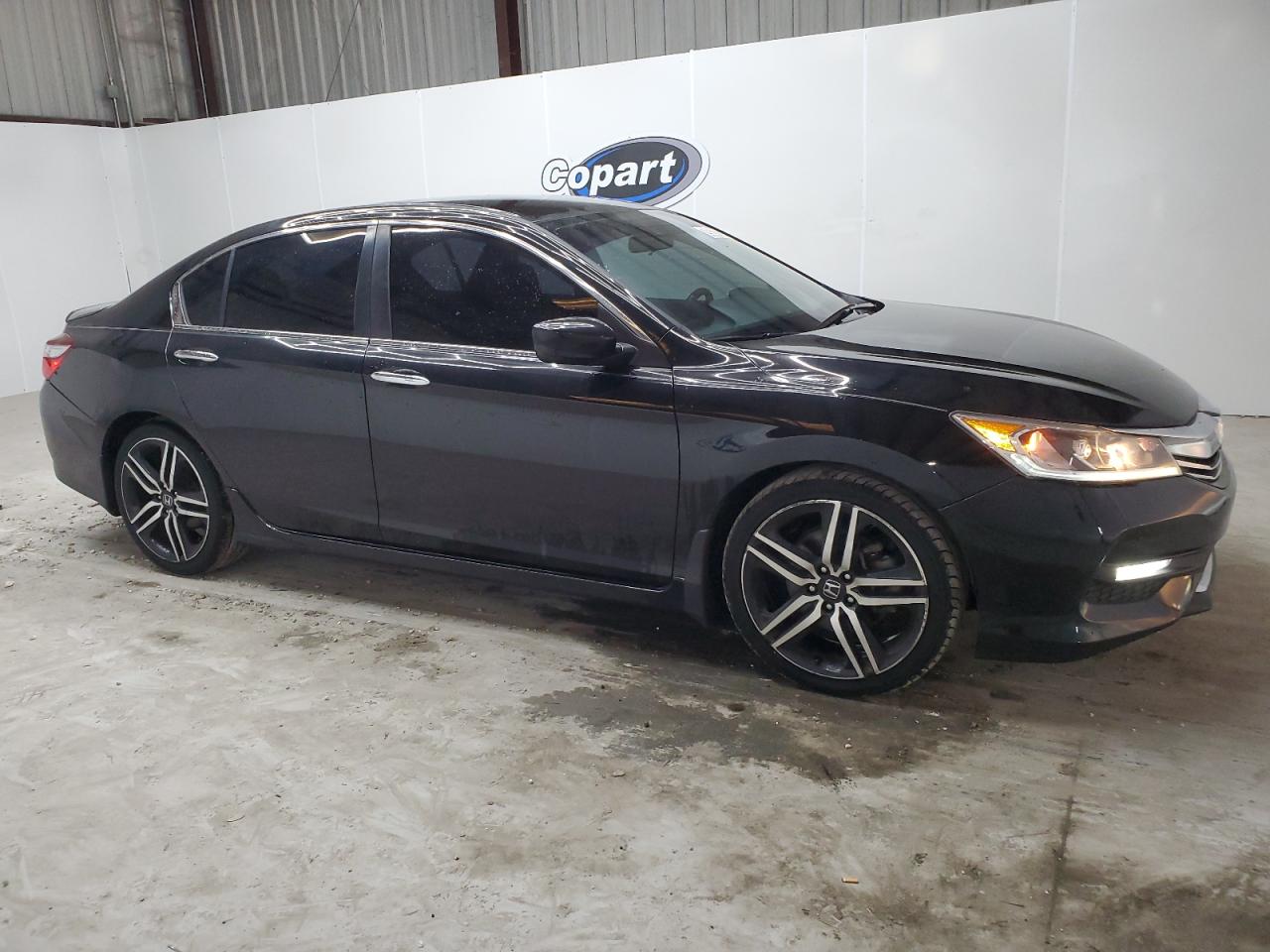 Lot #3031829999 2016 HONDA ACCORD SPO