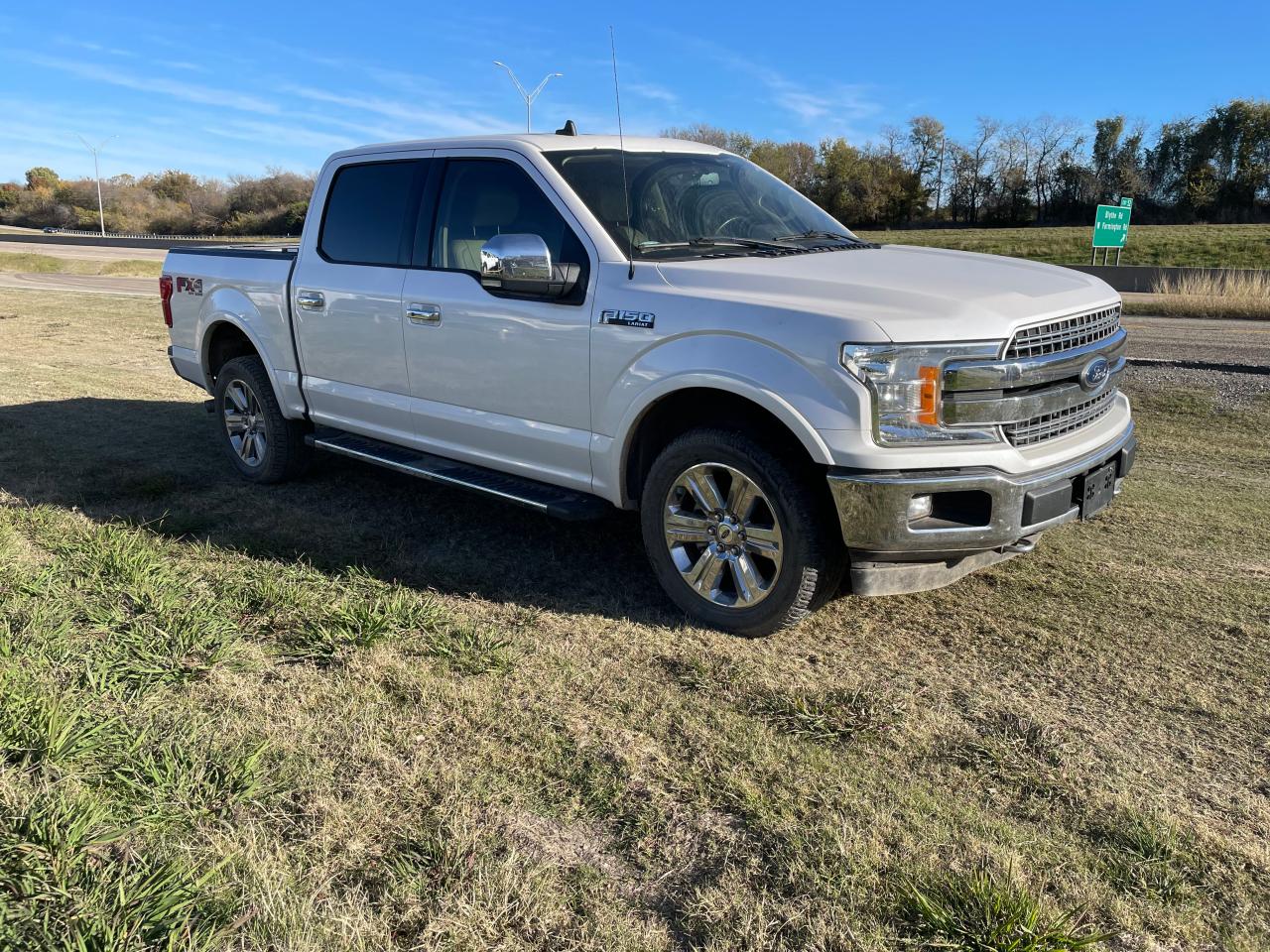 Lot #3006192463 2019 FORD F150 SUPER