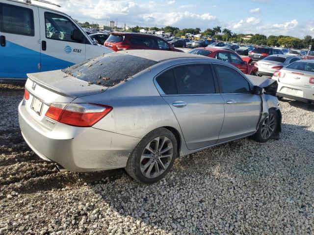 VIN 1HGCR2F52DA212675 2013 HONDA ACCORD no.3