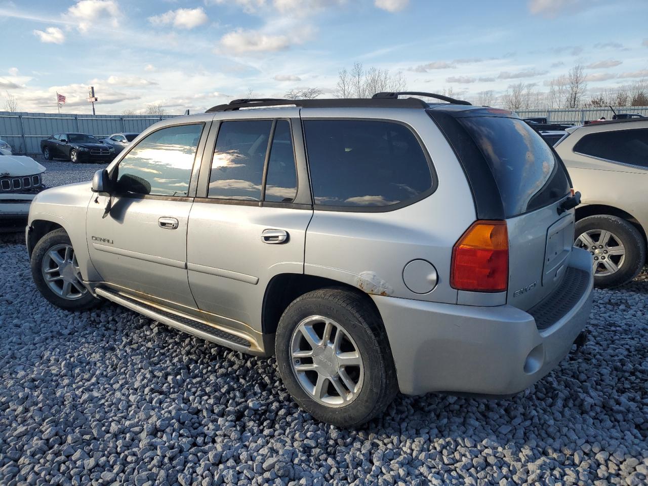 Lot #3037928985 2008 GMC ENVOY DENA