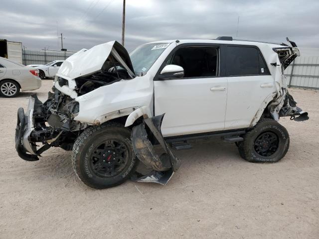 2018 TOYOTA 4RUNNER SR - JTEBU5JR7J5515133