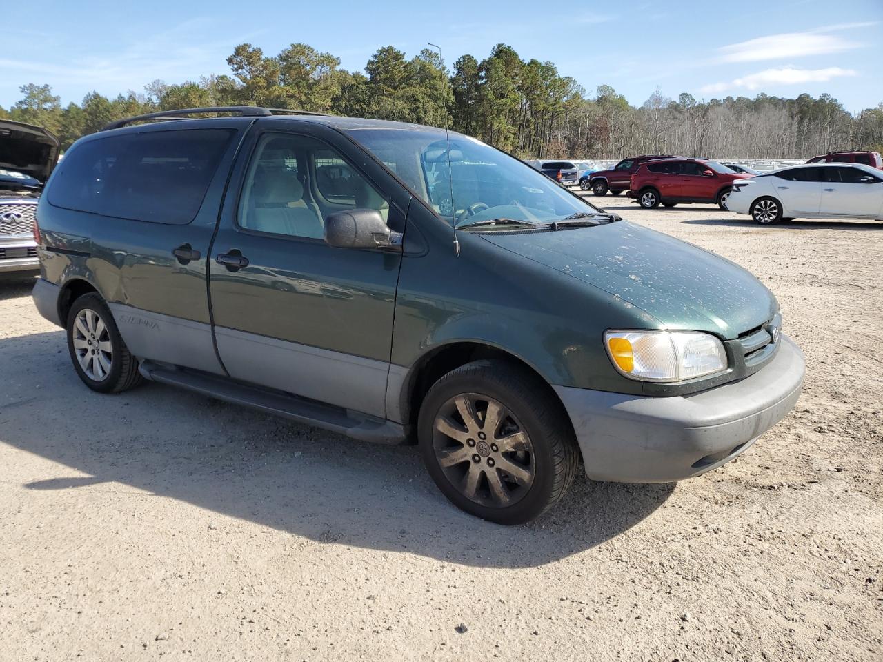 Lot #2972241129 1999 TOYOTA SIENNA LE