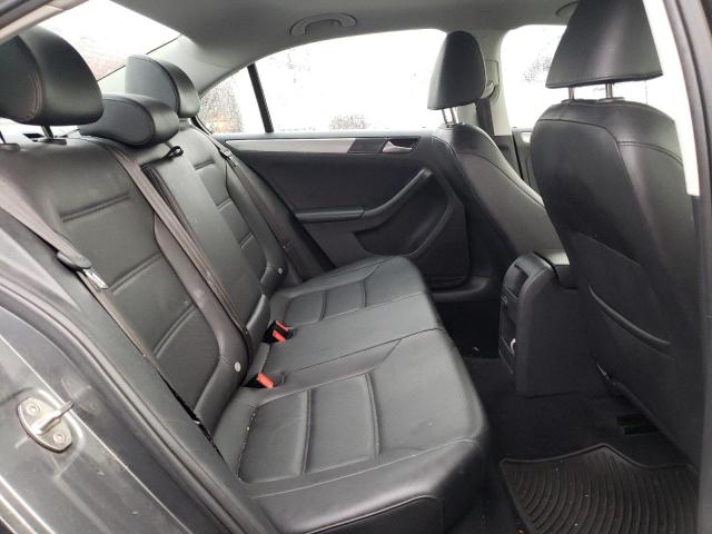 2017 VOLKSWAGEN JETTA SE - 3VWB67AJ8HM320440