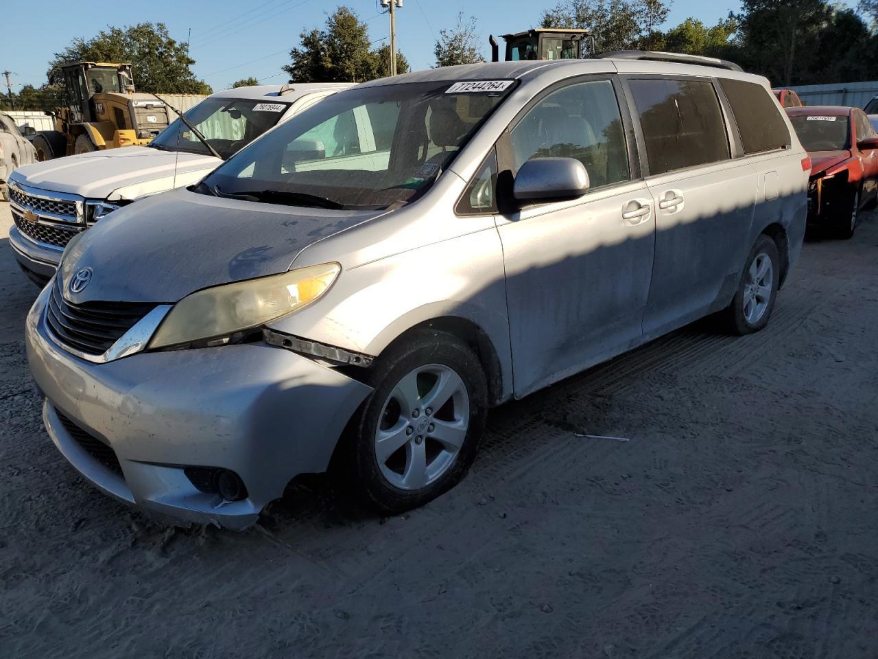 Lot #2964207850 2011 TOYOTA SIENNA LE