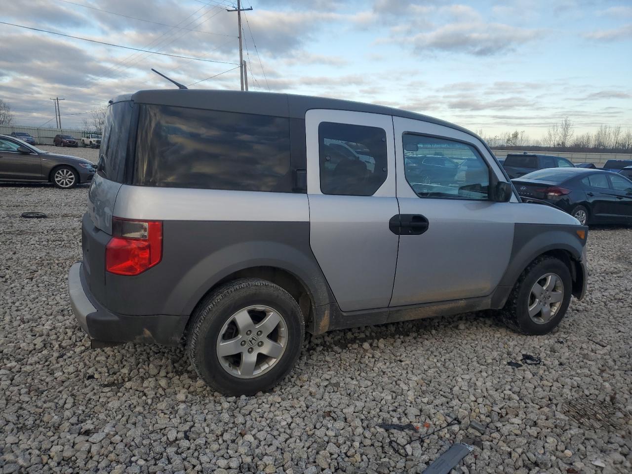 Lot #2993655483 2004 HONDA ELEMENT EX