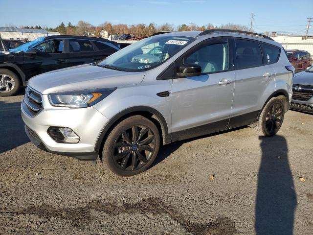 VIN 1FMCU9GD3HUB48593 2017 Ford Escape, SE no.1