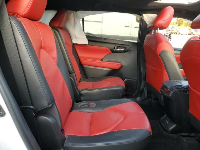 2021 TOYOTA HIGHLANDER - 5TDJZRBH9MS064624