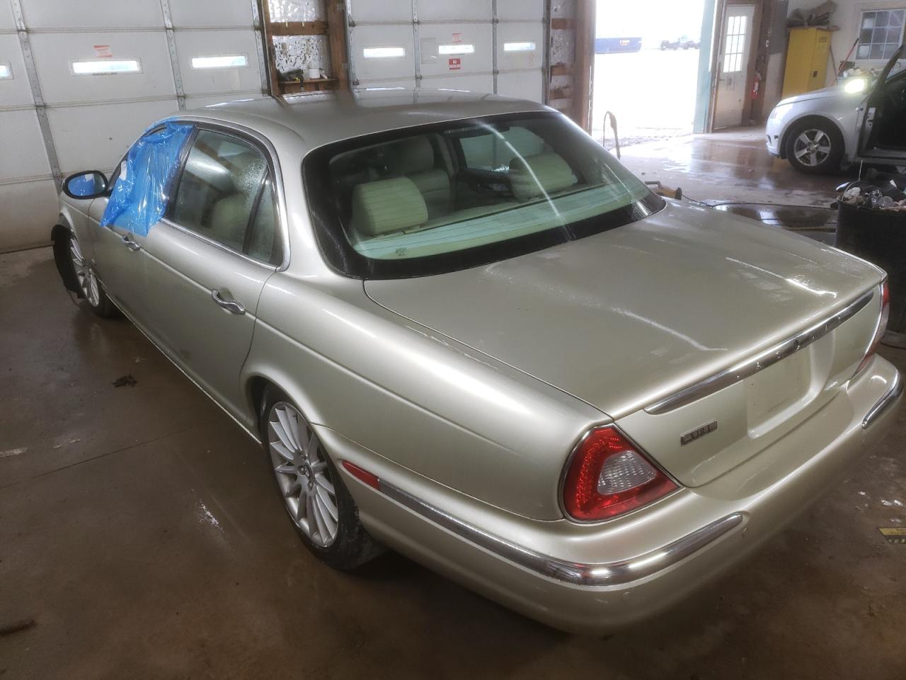 Lot #3025968945 2006 JAGUAR XJ8 L