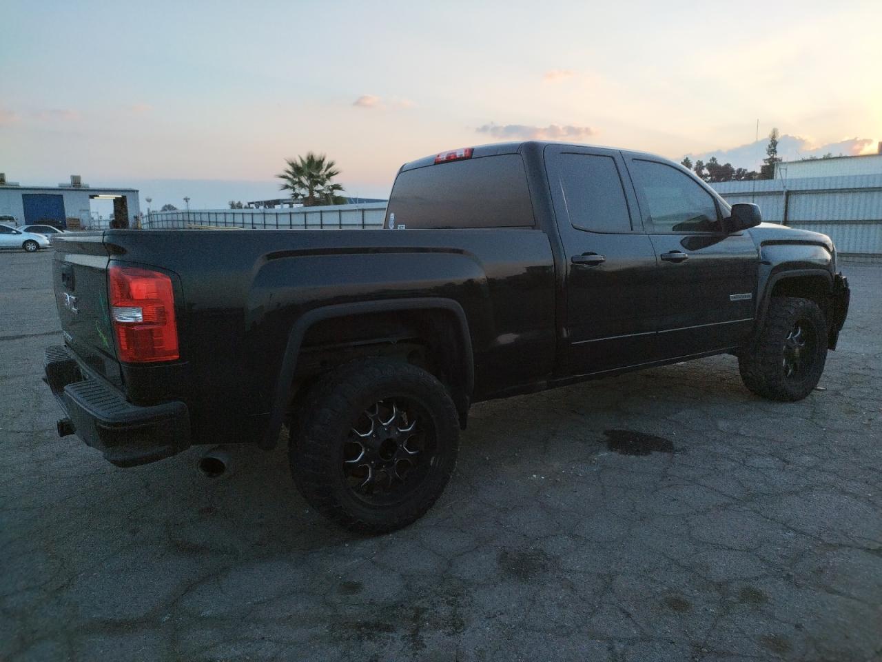 Lot #3051673151 2017 GMC SIERRA C15