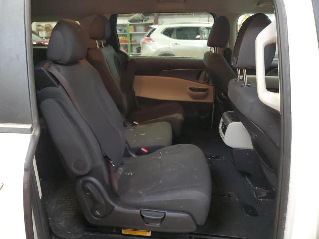 2022 KIA CARNIVAL L KNDNB5H38N6105966
