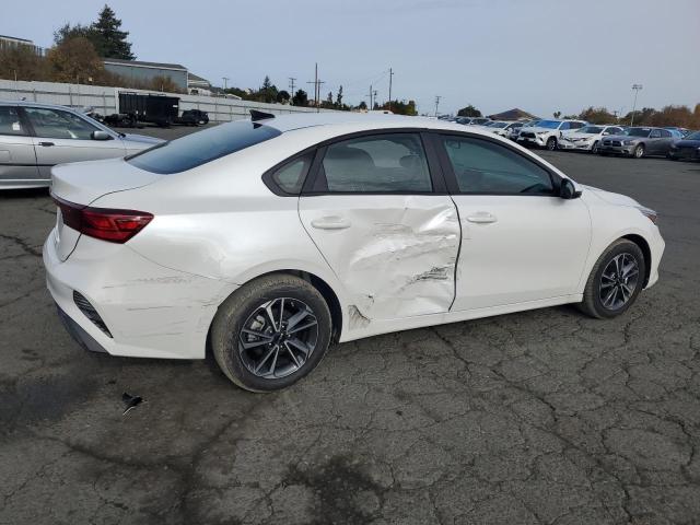 KIA FORTE LX 2024 white  gas 3KPF24AD9RE738137 photo #4