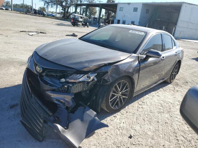 2023 TOYOTA CAMRY XLE #3030644113