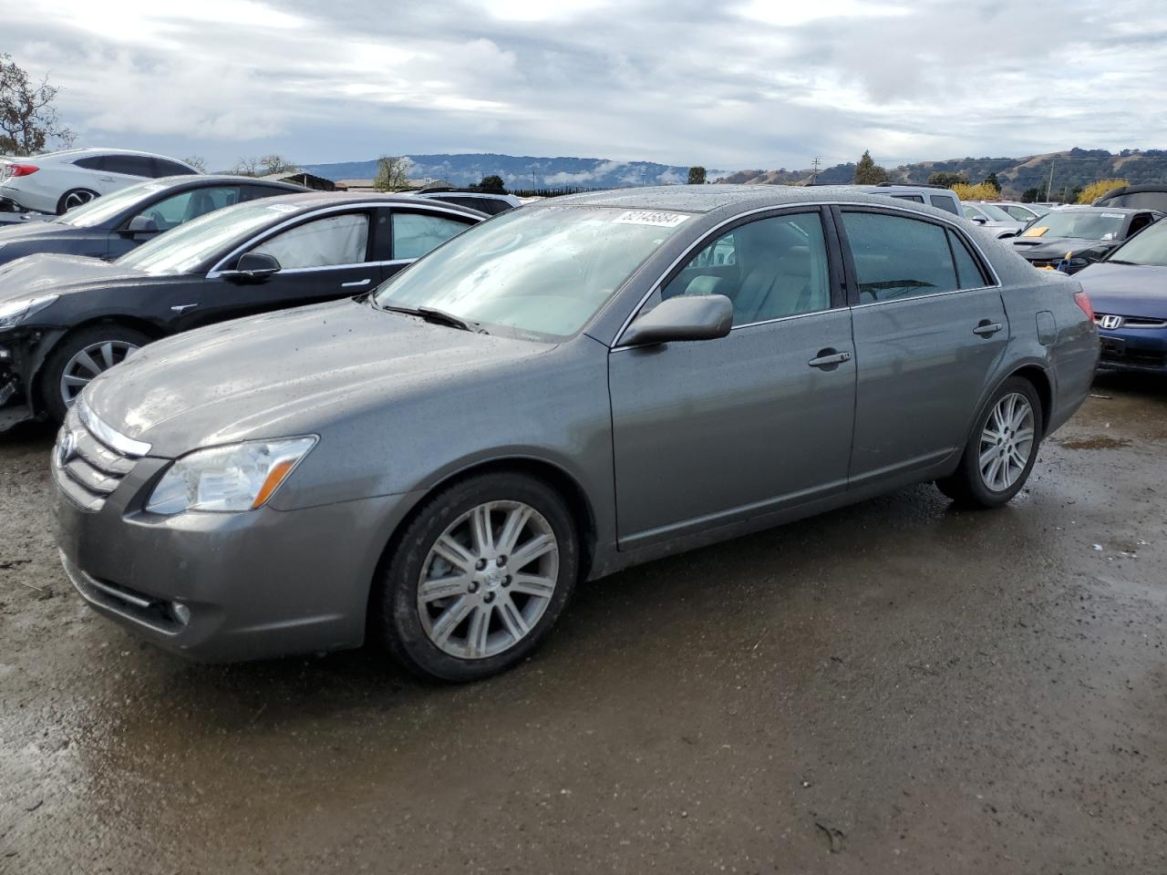 Lot #3051489075 2006 TOYOTA AVALON XL