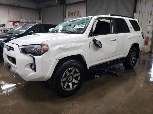 2022 TOYOTA 4RUNNER SR - JTERU5JR1N6081693