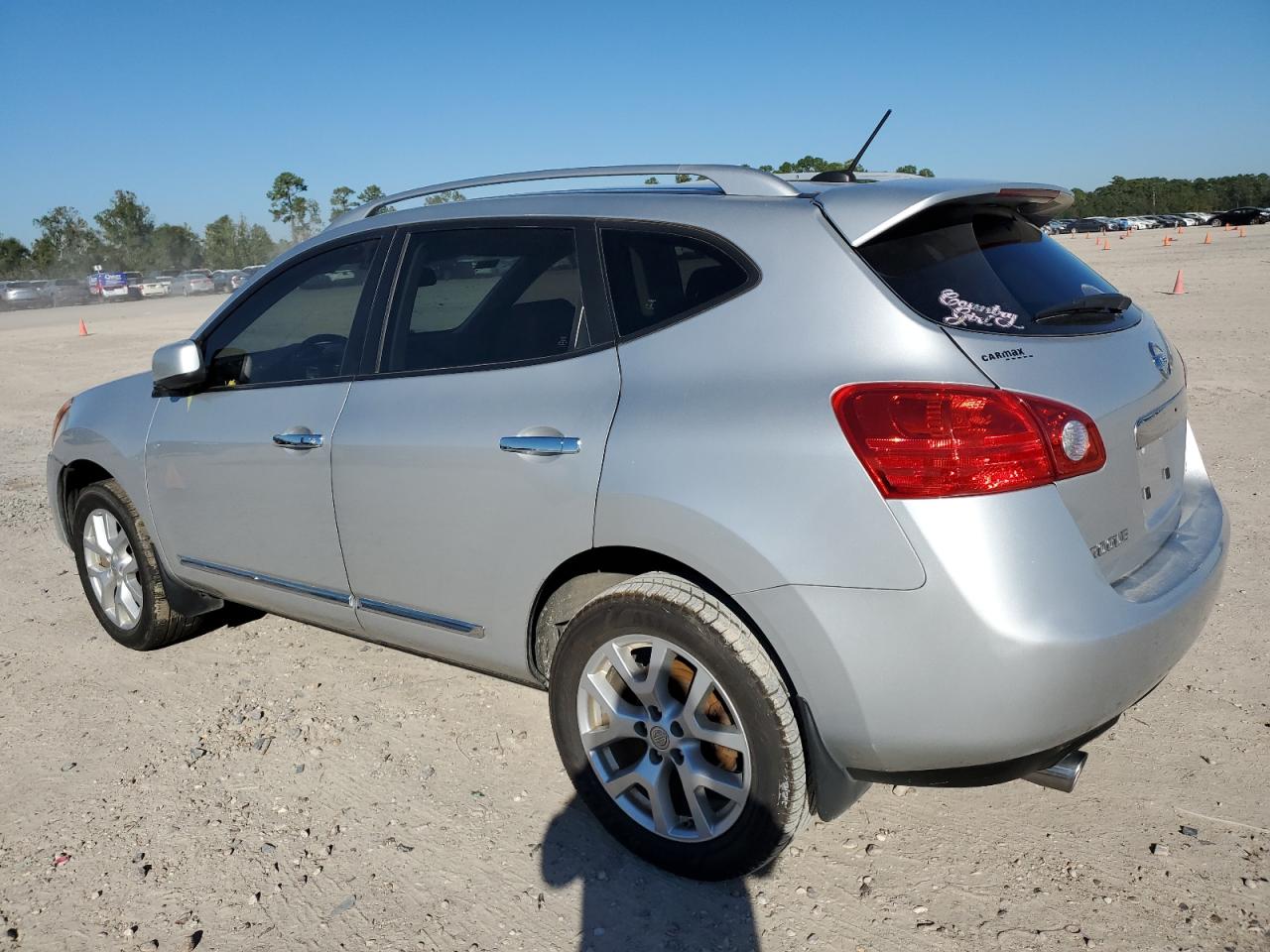 Lot #3033424104 2011 NISSAN ROGUE S