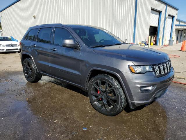 2017 JEEP GRAND CHER - 1C4RJEAG4HC868641