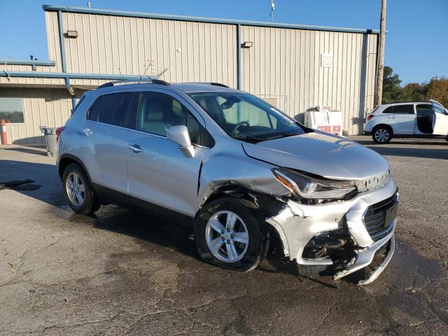 VIN KL7CJLSB0KB864271 2019 CHEVROLET TRAX no.4