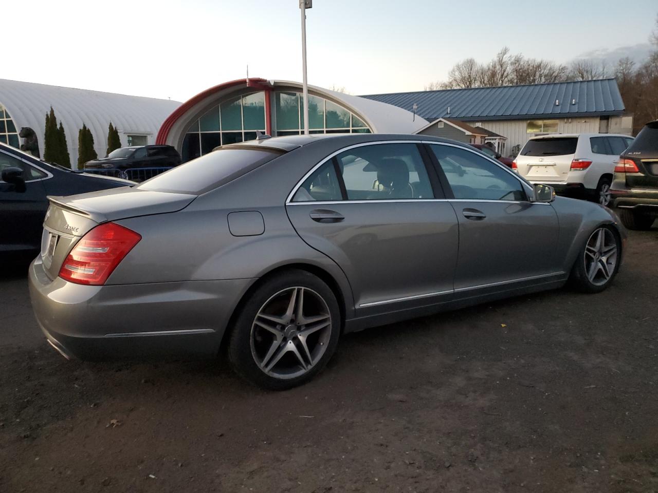 Lot #2991764510 2013 MERCEDES-BENZ S 550 4MAT