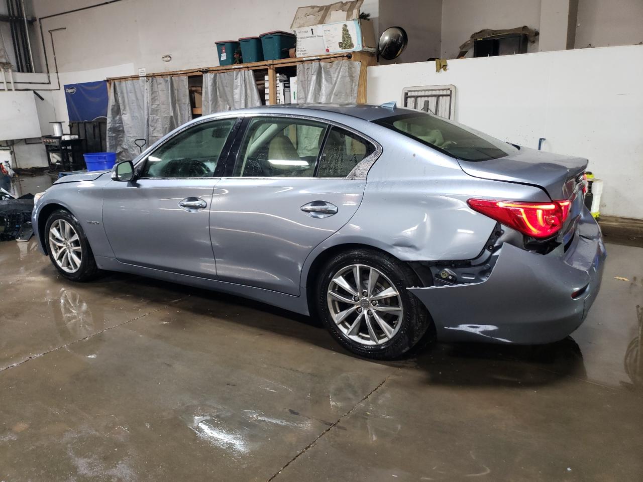 INFINITI Q50 HYBRID PREMIUM