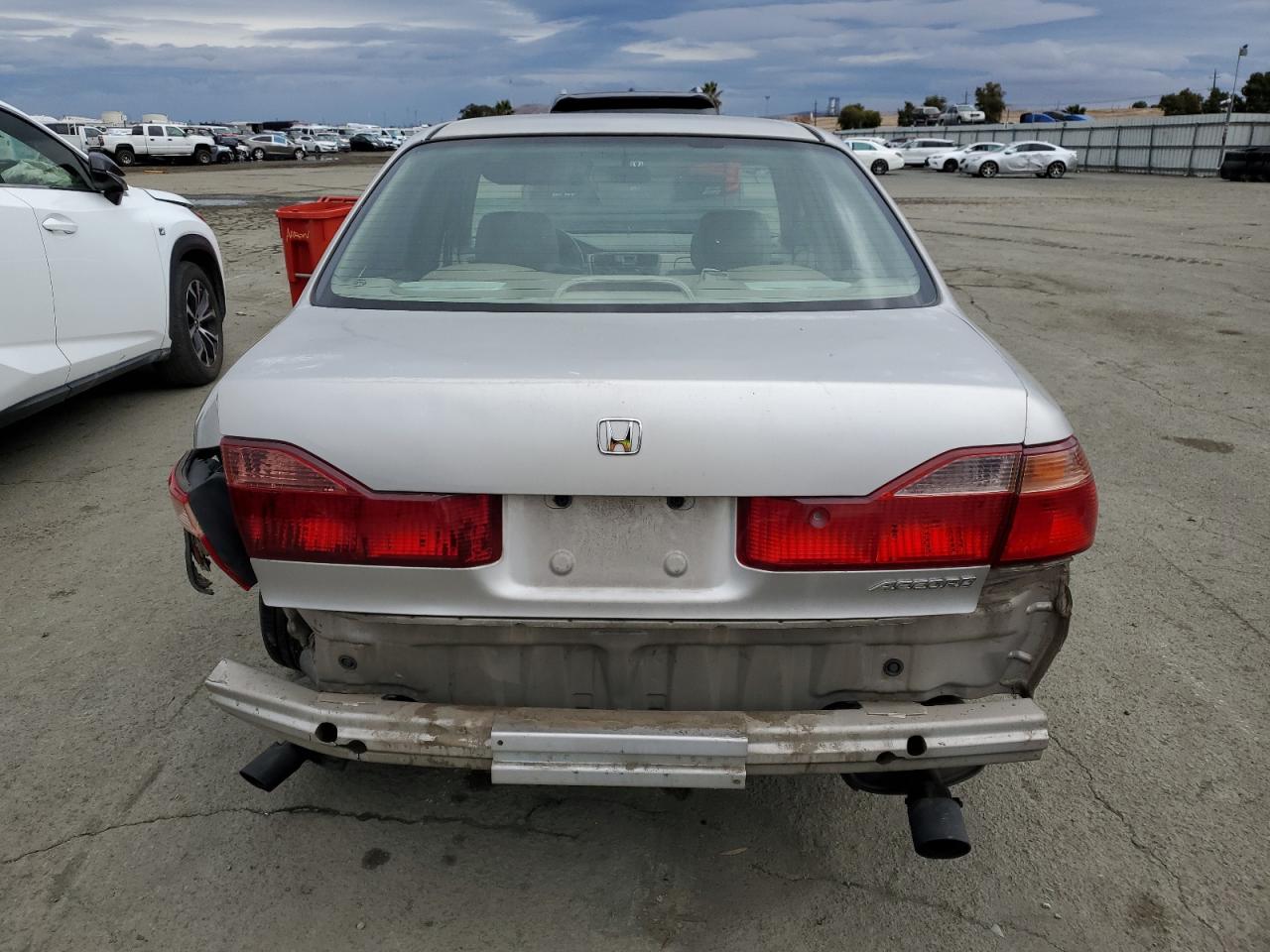 Lot #3028326809 1998 HONDA ACCORD EX