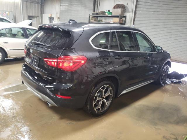 VIN WBXHT3C33J3H33618 2018 BMW X1 no.3