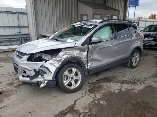 VIN 1FMCU0GX0FUA24056 2015 FORD ESCAPE no.1