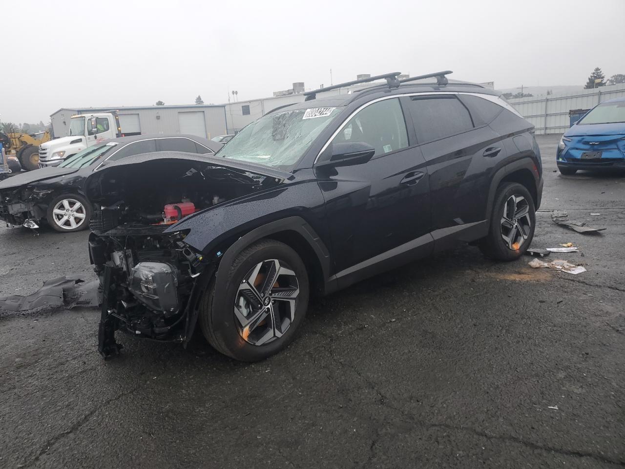  Salvage Hyundai TUCSON