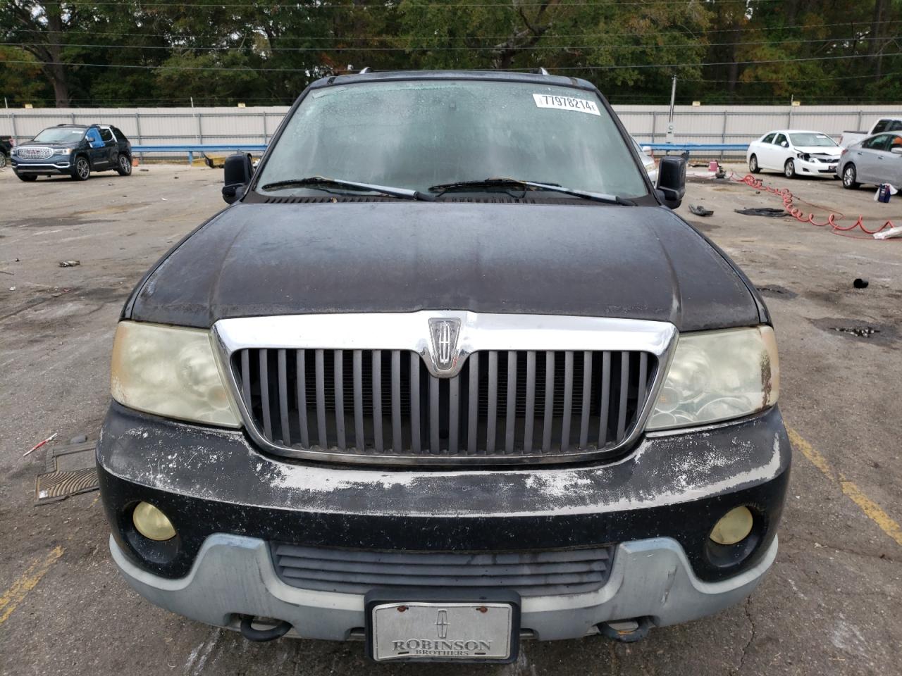 Lot #3021041203 2003 LINCOLN NAVIGATOR