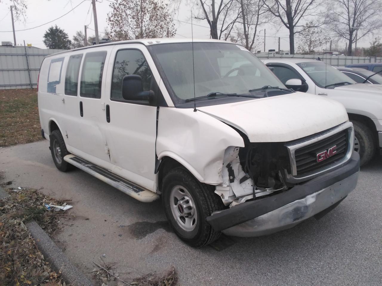 Lot #3009463258 2014 GMC SAVANA G25