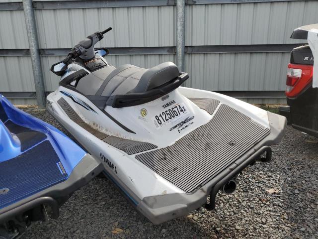 MAHINDRA AND MAHINDRA VX CRUISER 2019 white   YAMA0008C919 photo #4