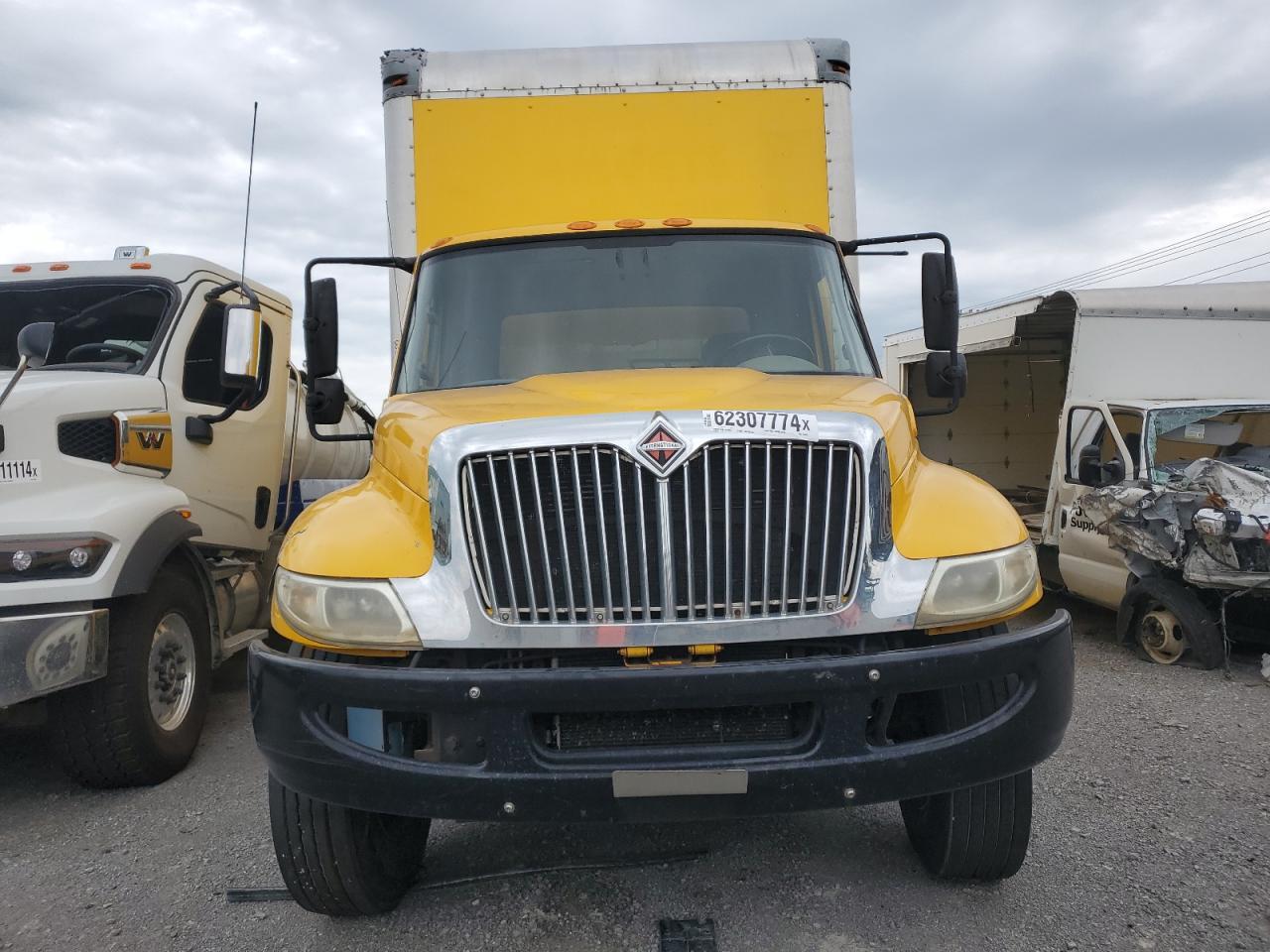 Lot #2954876195 2013 INTERNATIONAL 4000 4300