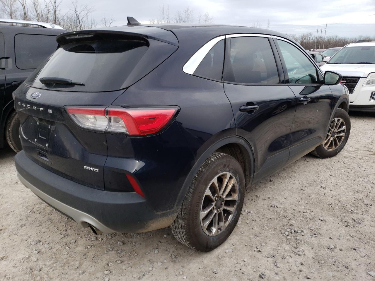 Lot #2989162614 2021 FORD ESCAPE SE