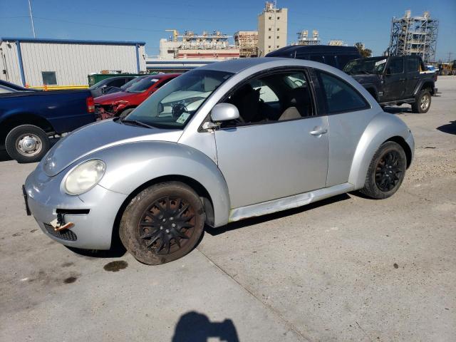 VOLKSWAGEN NEW BEETLE