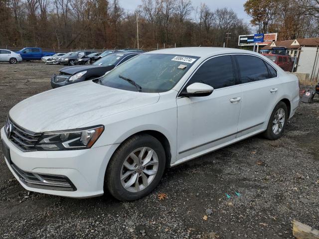 2016 Volkswagen Passat, S