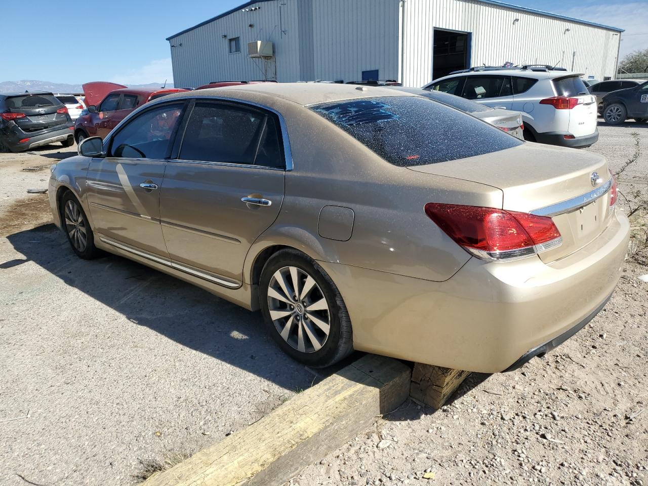 Lot #2986978750 2011 TOYOTA AVALON BAS