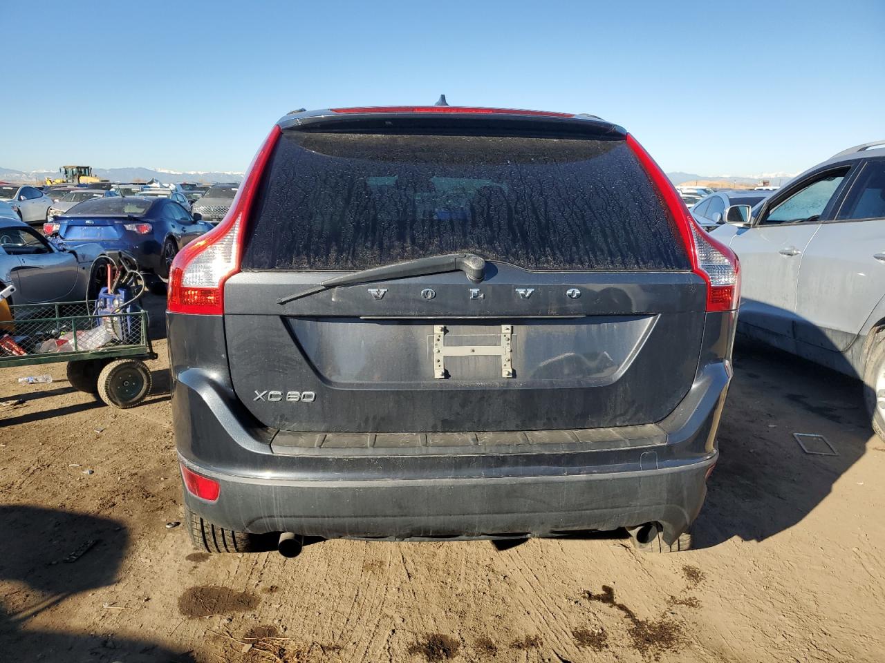 Lot #2996191389 2011 VOLVO XC60 3.2