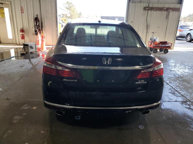 2017 HONDA ACCORD TOU - 1HGCR3F95HA032833