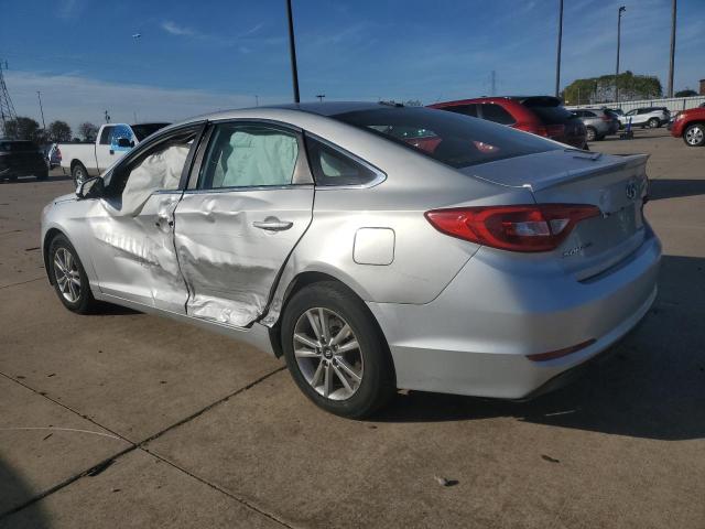 2017 HYUNDAI SONATA SE - 5NPE24AF4HH539617