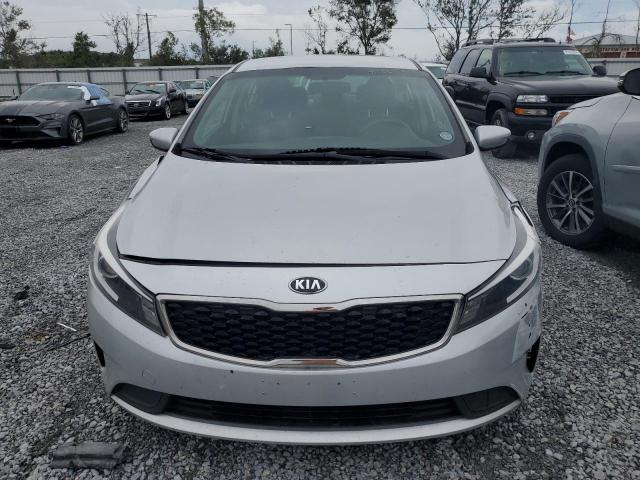 VIN 3KPFL4A74JE252797 2018 KIA FORTE no.5