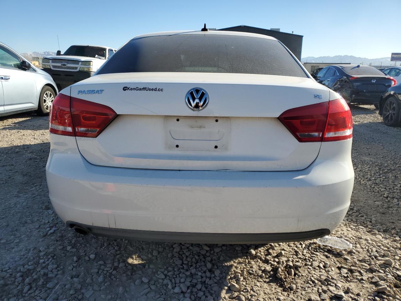 Lot #3045710308 2013 VOLKSWAGEN PASSAT SE